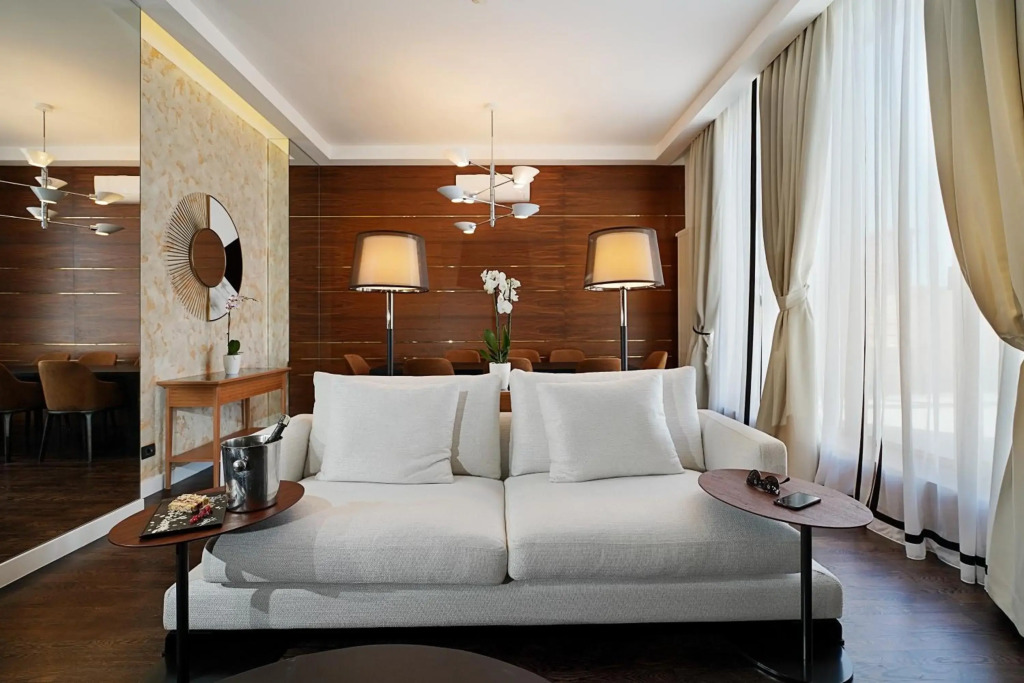 Hotel Majestic