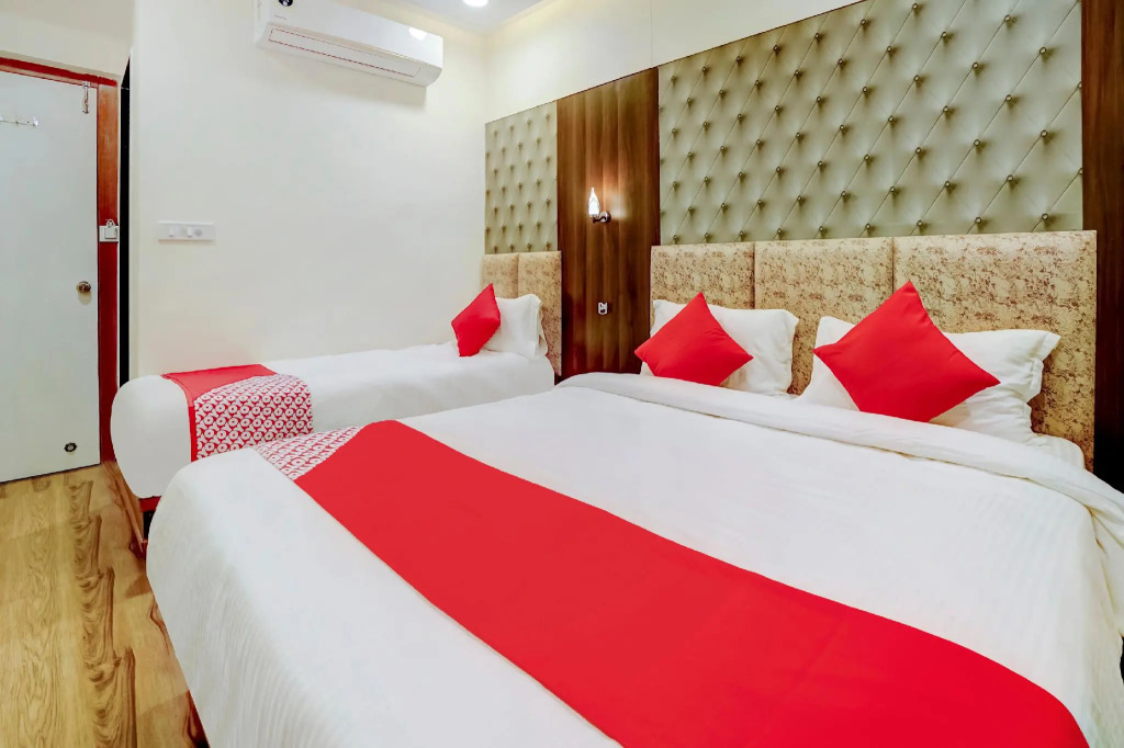 OYO 67711 Hotel RJ Residency