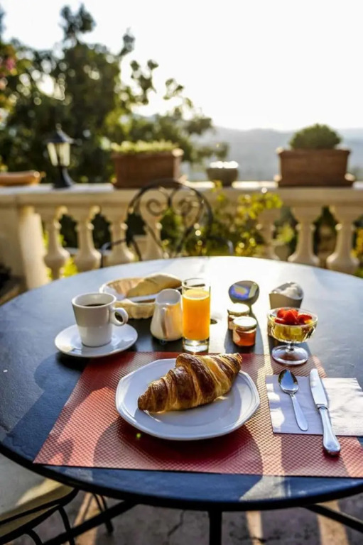 Logis Hôtel La Bellaudière