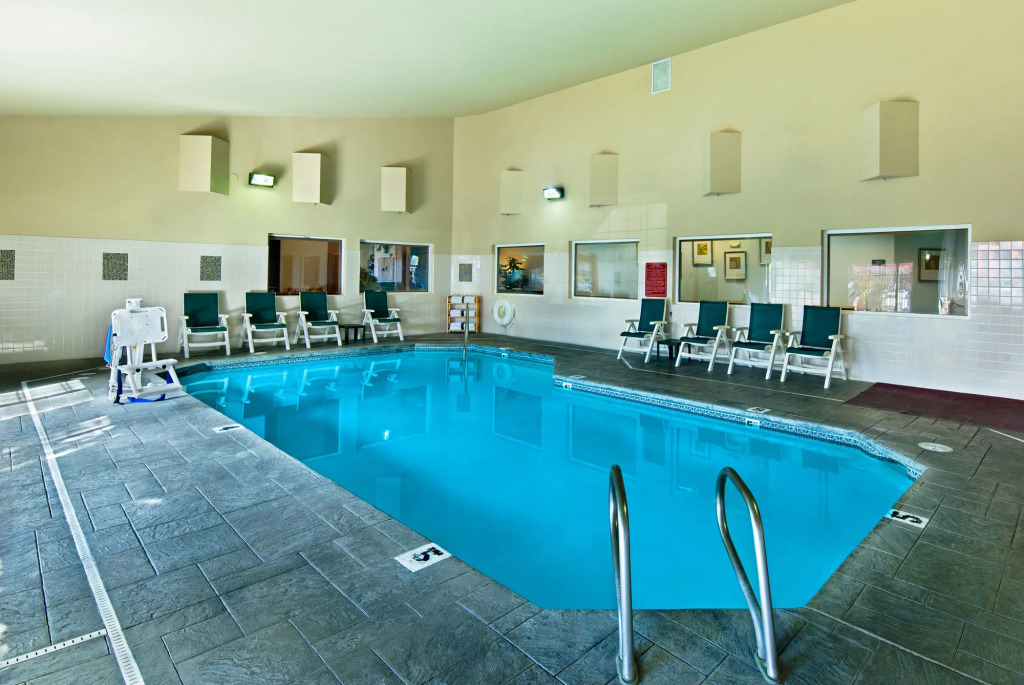Oxford Suites Hermiston