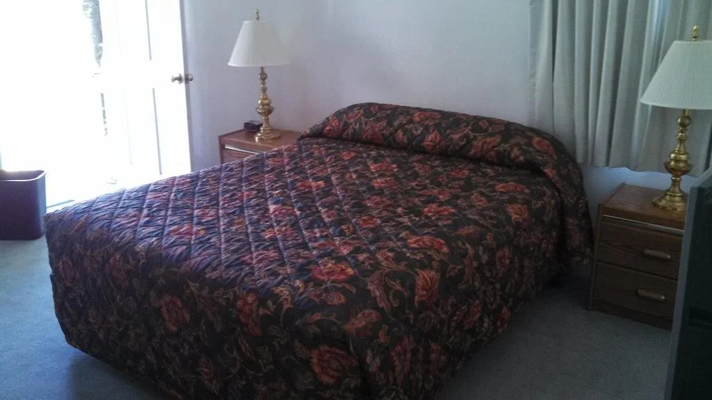 Mother Lode Lodge