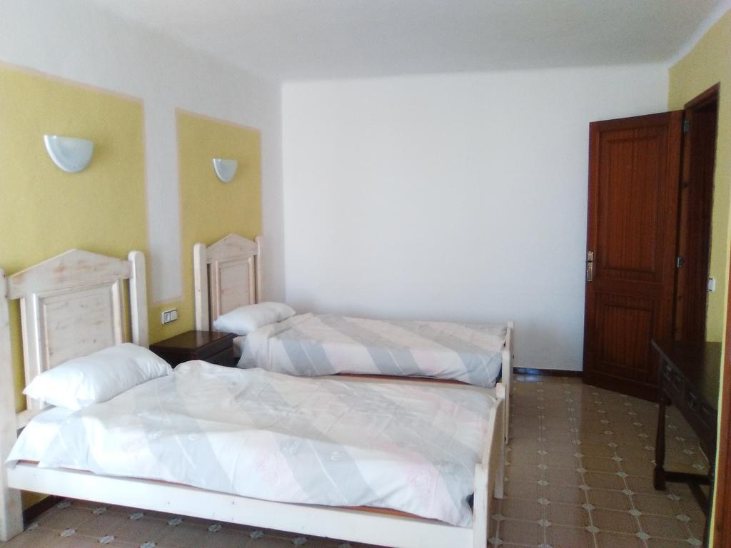 Hostal Tbaida