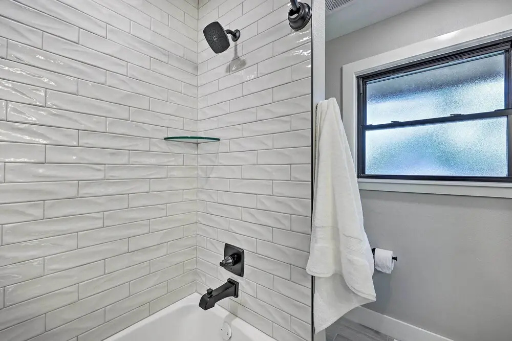 Hike, Bike & Unwind: Bella Vista Family Home!