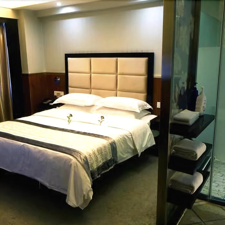 Tuanjie Sun Hotel