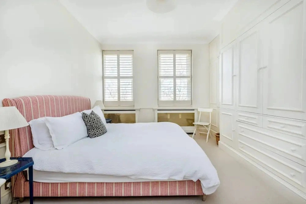 The Baby s Breath 2 Bedroom With Patio in Chelsea