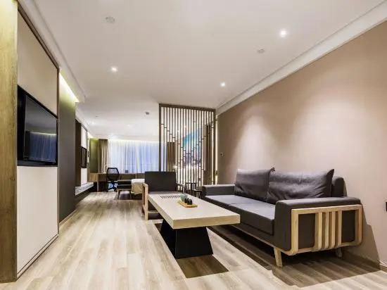 Atour Hotel Qingdao May Fourth Square Yunxiao Road