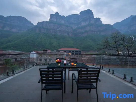 Linzhou Zhenshi Renjia Homestay (Taihang Grand Canyon Shibanyan)