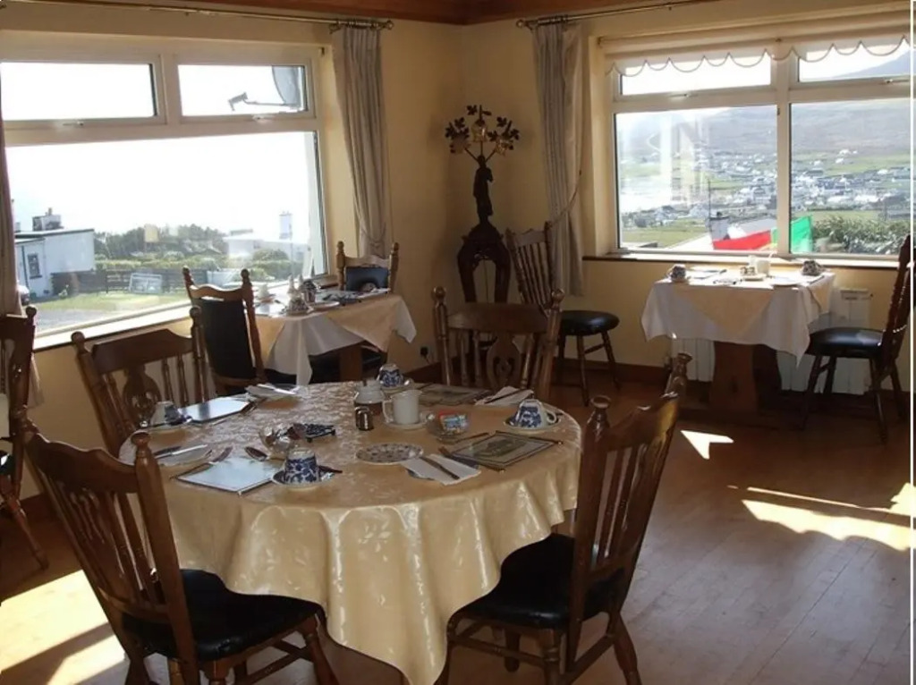 West Coast House B&B