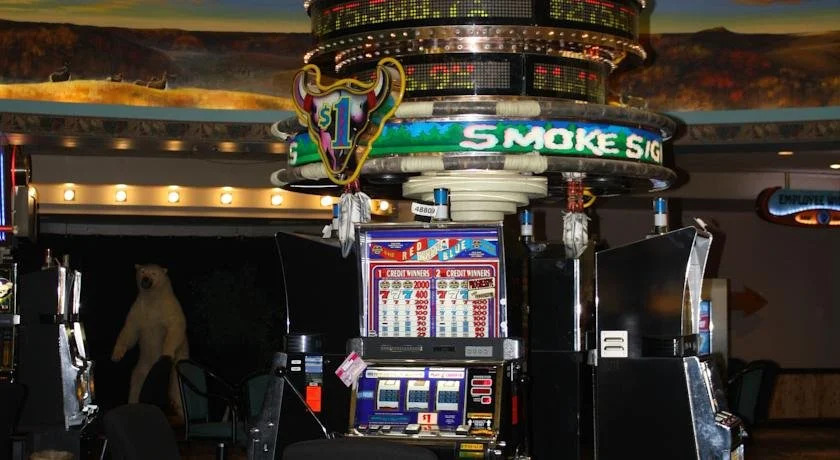 Bear Claw Casino & Hotel