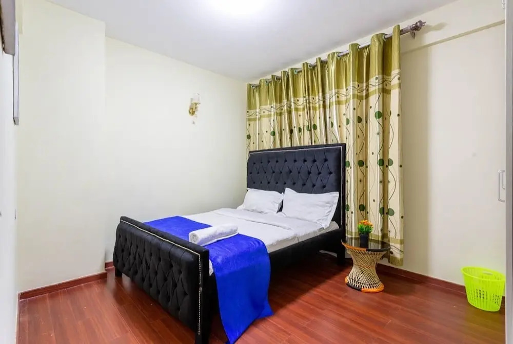Lux Suites Mango Court Apartments