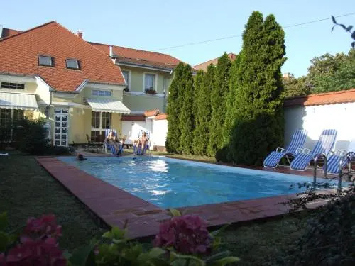 Lux Panzió