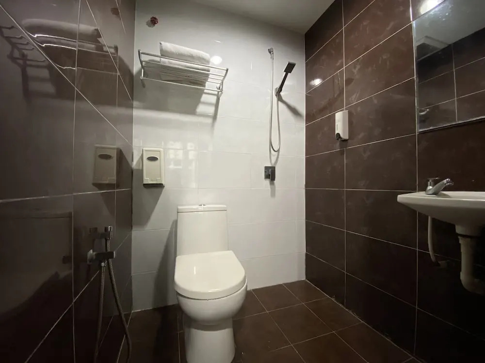 OYO 89752 7 Days Express Hotel