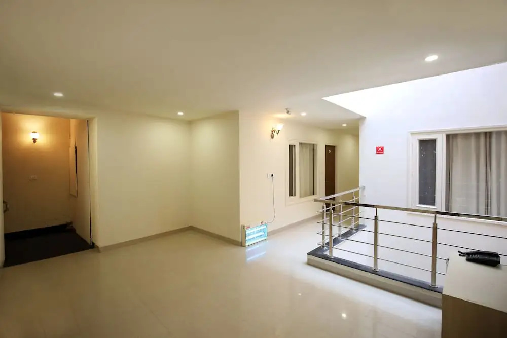 OYO 8954 Hotel Joy