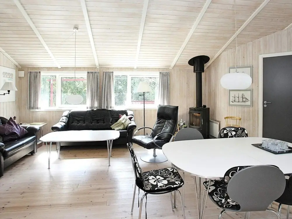 6 person holiday home in Ålbæk-By Traum