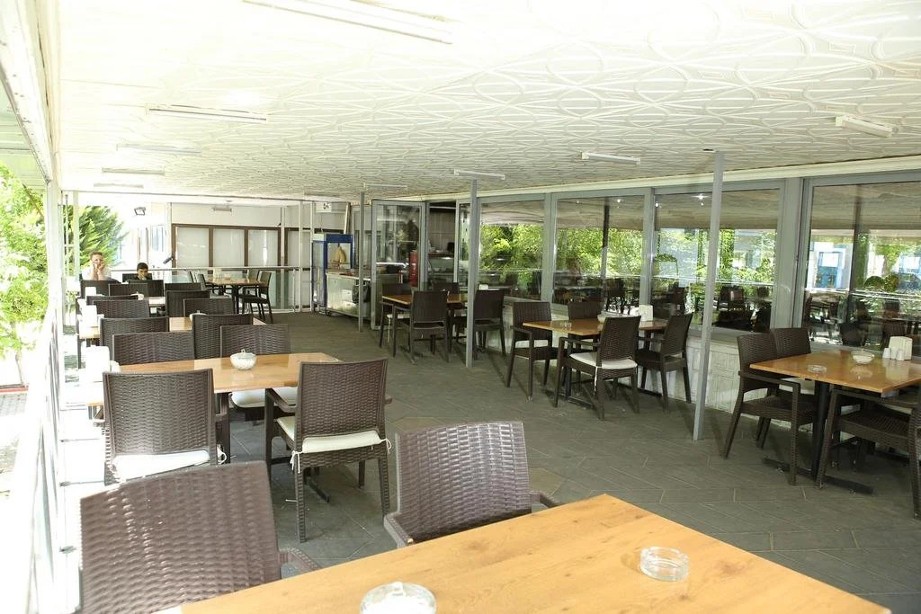 Kisikpet Hotel