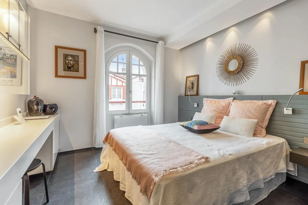 Apartment With One Bedroom In Saint Jean De Luz With Furnished Balcony And Wifi