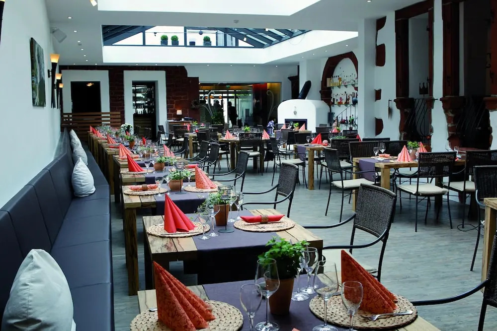 Hotel-Restaurant Pfälzer Hof
