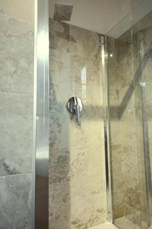 Apartment Forum III