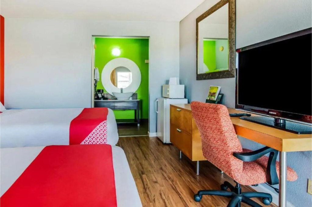 Hotel Europa Ridgecrest