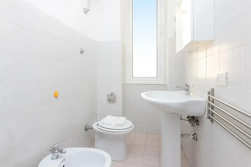 Rental in Rome Jenner Apartment