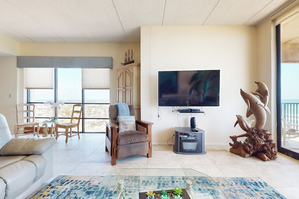 Shorefront Corner PH, 3br: Suntide III - Unit 1201