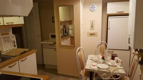Hangulat Vendégház Apartmanok