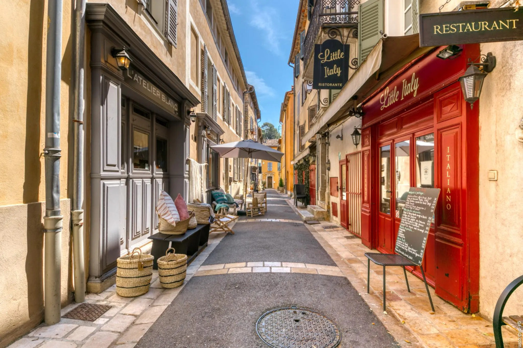 Ma Maison à Valbonne - 3 Luxury Apartments in Heart of Village