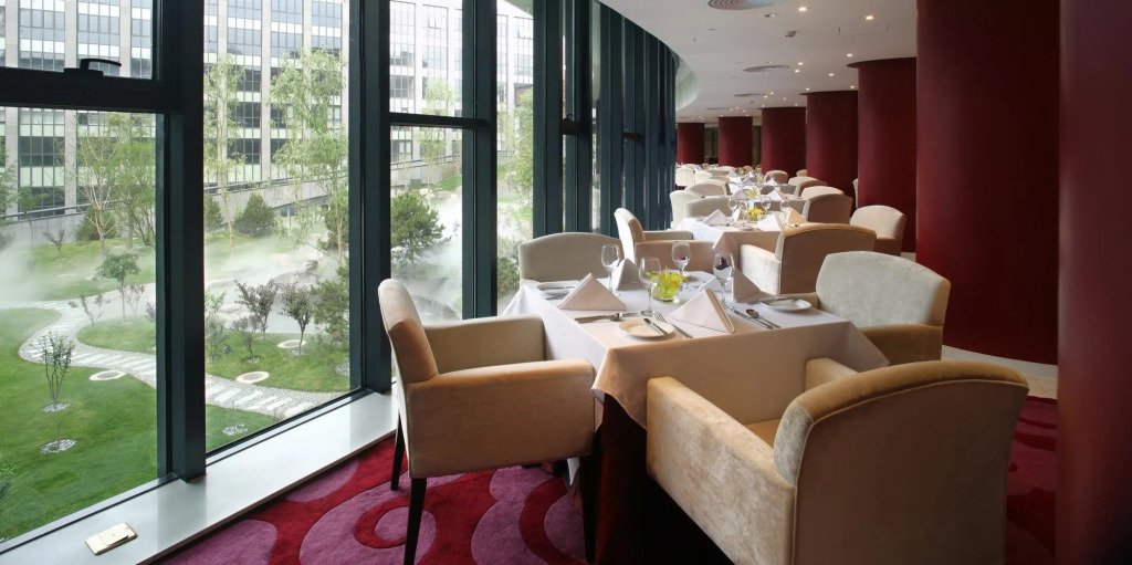 The Lake View Hotel Beijing