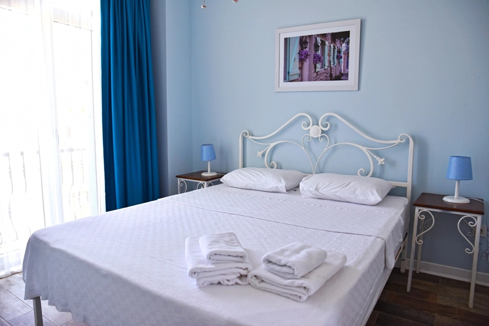 Zeytin Arası Apart Otel