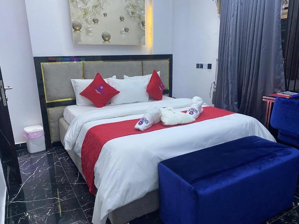 Fairtex Luxury Hotel