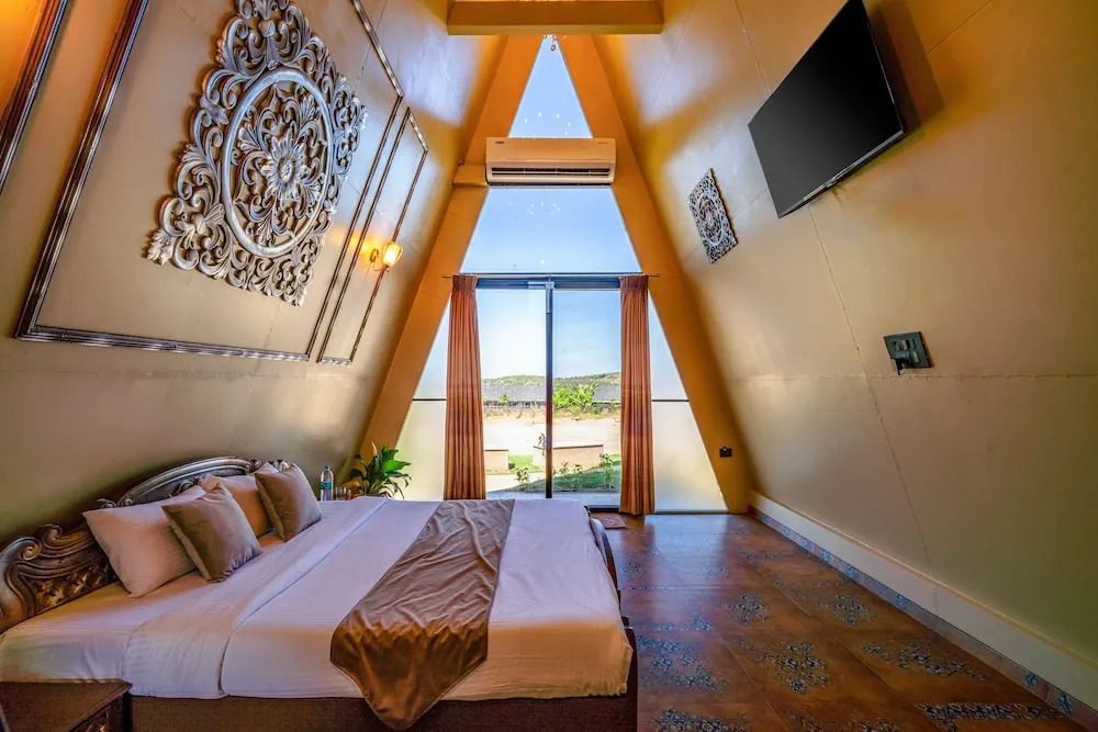 Dio Regaalo Theme Resort, Ratnagiri