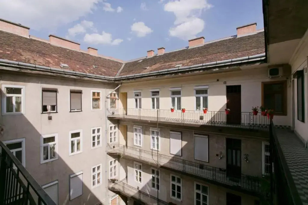 City Forest Apartment