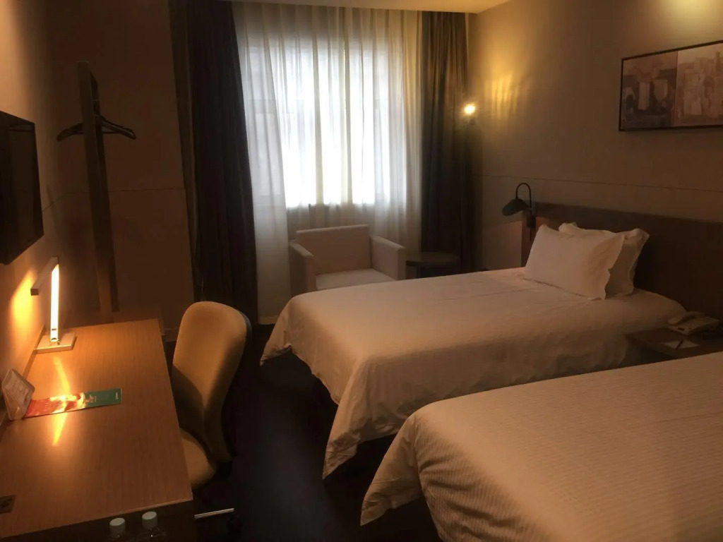 Jinjiang Inn Select Shanghai International Resort Area East Kangqiao Road
