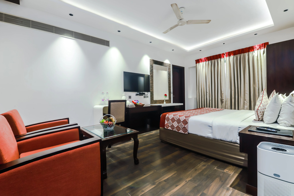 Hotel Grand Godwin -Near Connaught Place, New Delhi- Free Airport Pick-Up