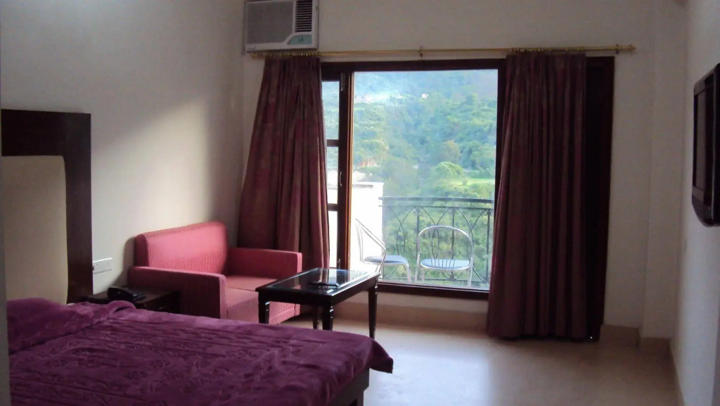 Riverside Resort