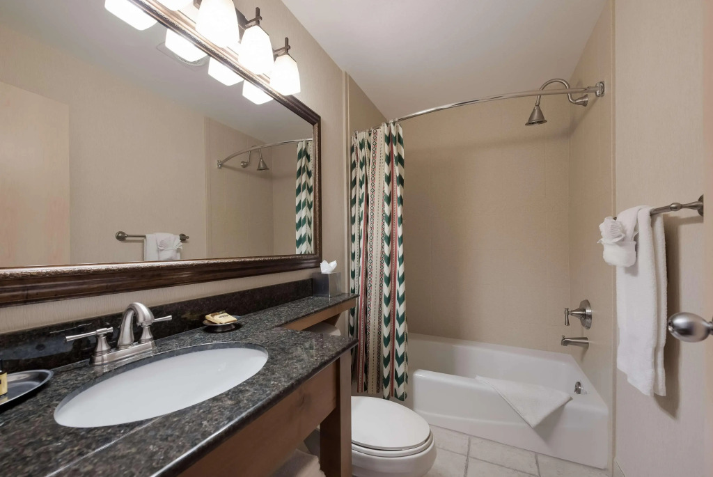 Best Western Plus Kentwood Lodge