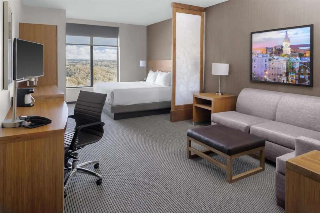 Hyatt Place Athens Downtown