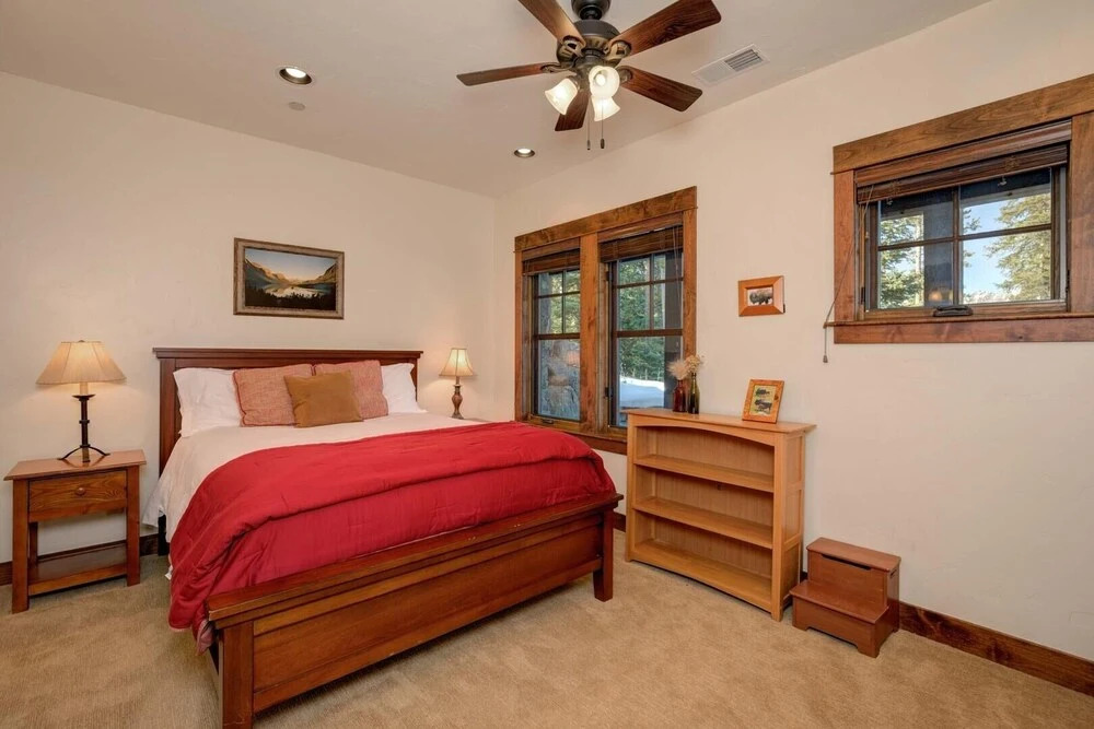 20 Peaks View 4 Bedroom Home by Moonlight Basin Lodging