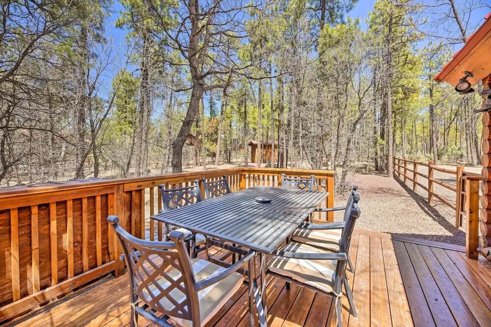 2-acre Cabin in Pinetop-lakeside w/ Fenced Yard
