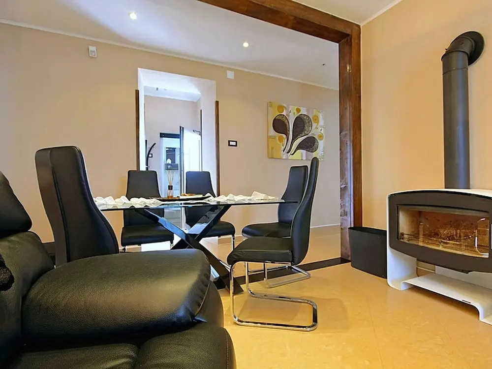 Modern Villa With Private Swimming Pool and Jacuzzi in the Green Part of Istria
