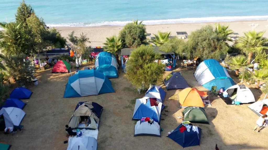 Mavi Cennet Camping Caravan