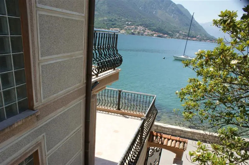 Apartments Paradiso