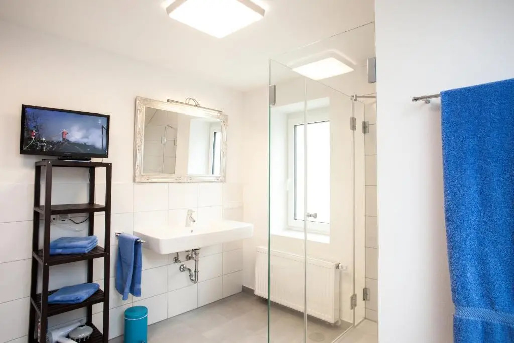 P&G Rooms