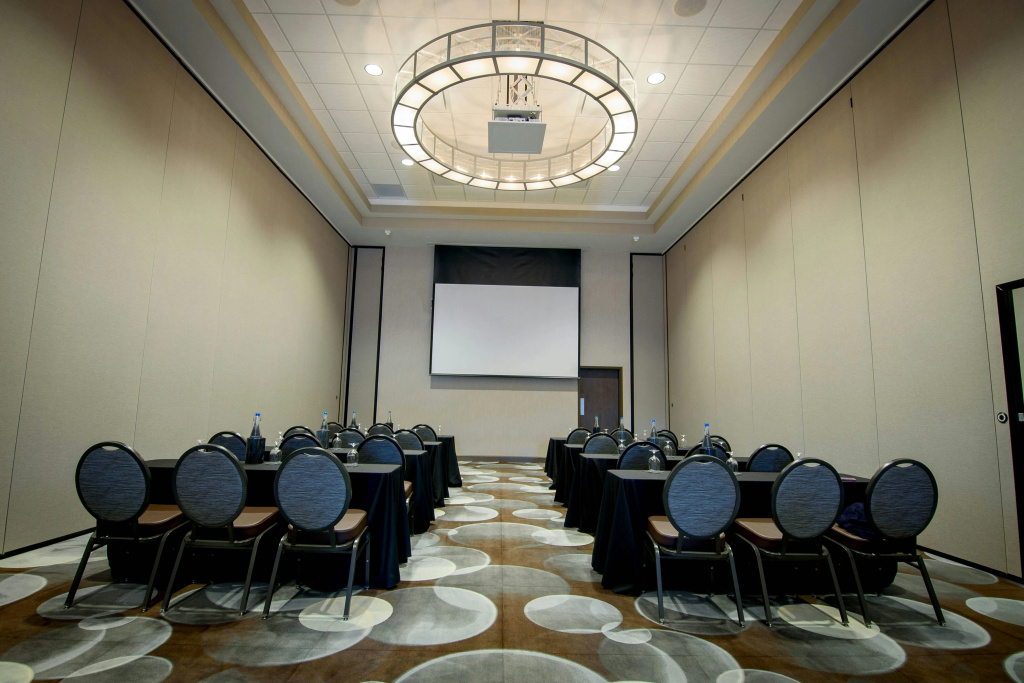 Residence Inn Cleveland Avon at The Emerald Event Center