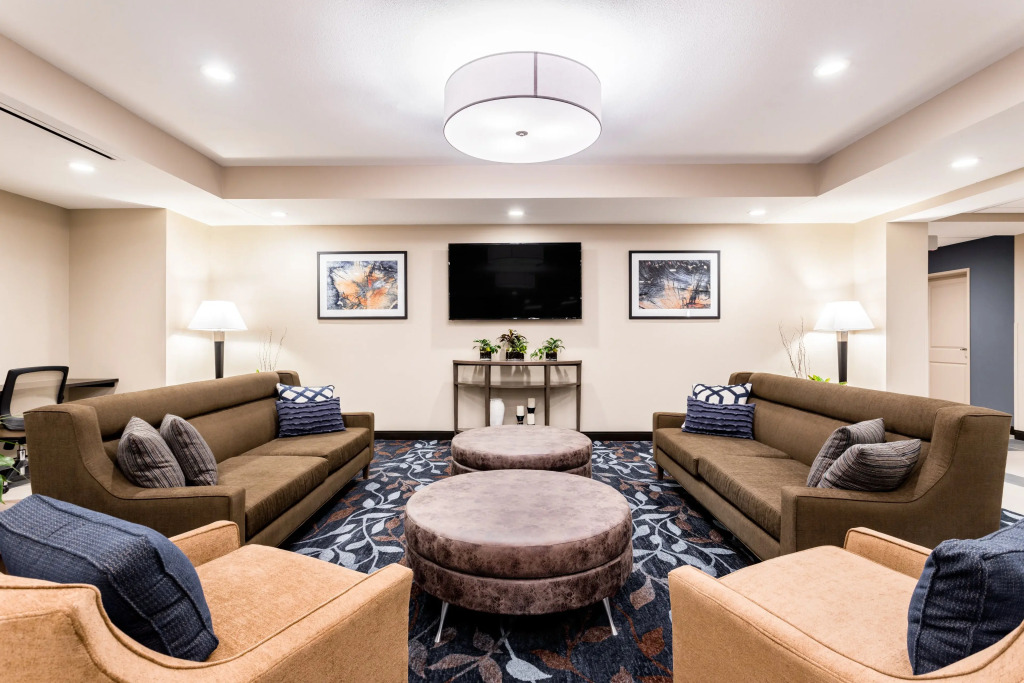 Candlewood Suites Eau Claire I-94 by IHG