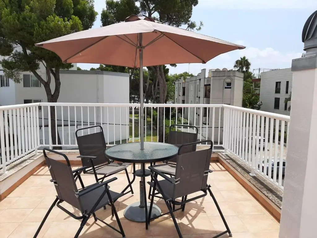 Apartment Assimetric - Only 100m to Beach