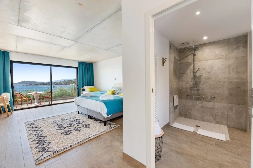 Hotel le Jardin dEmile