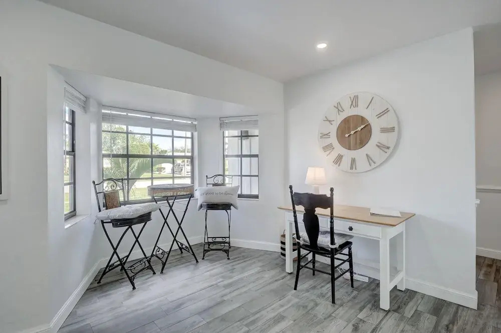 Luxury Pool Dog Friendly Central To Naples And Marco Island By Sky Run Naples 3 Bedroom Home
