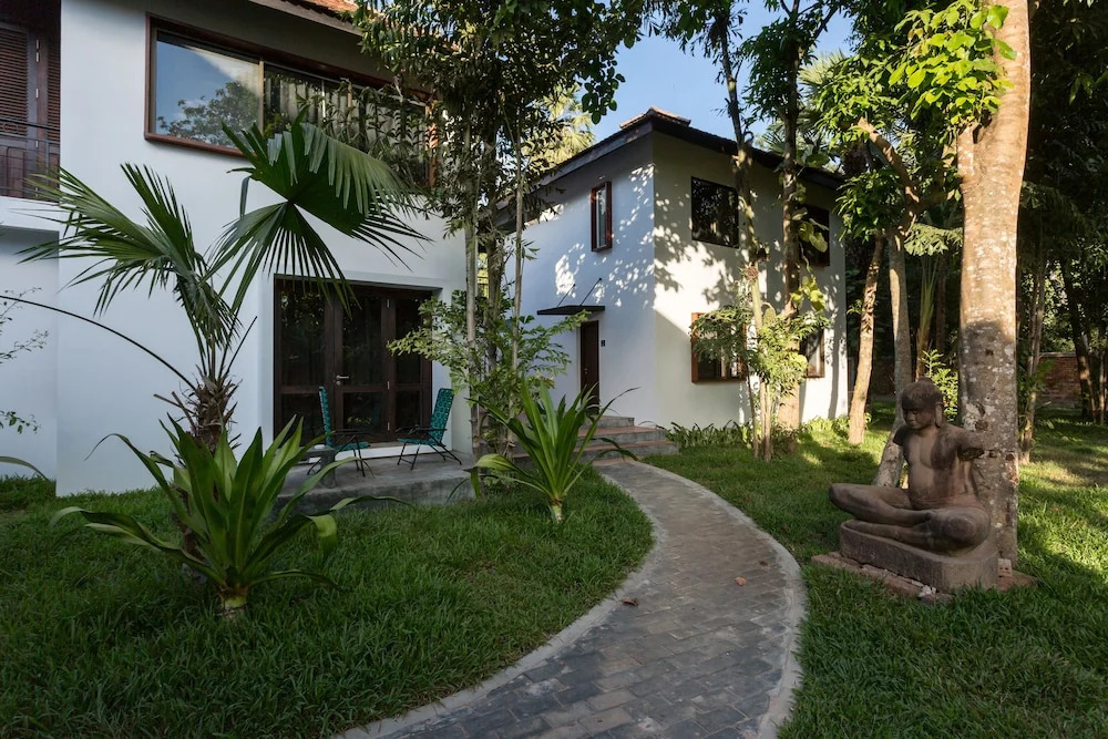 Sala Baï Hotel & Restaurant School
