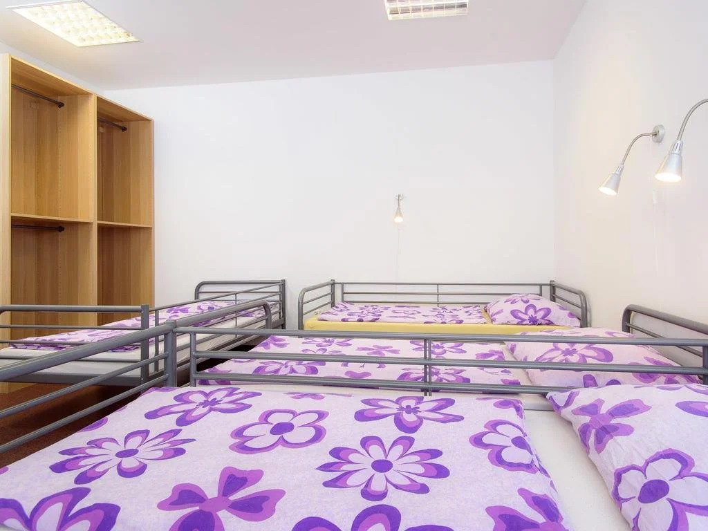 Hostel BOHEMIA